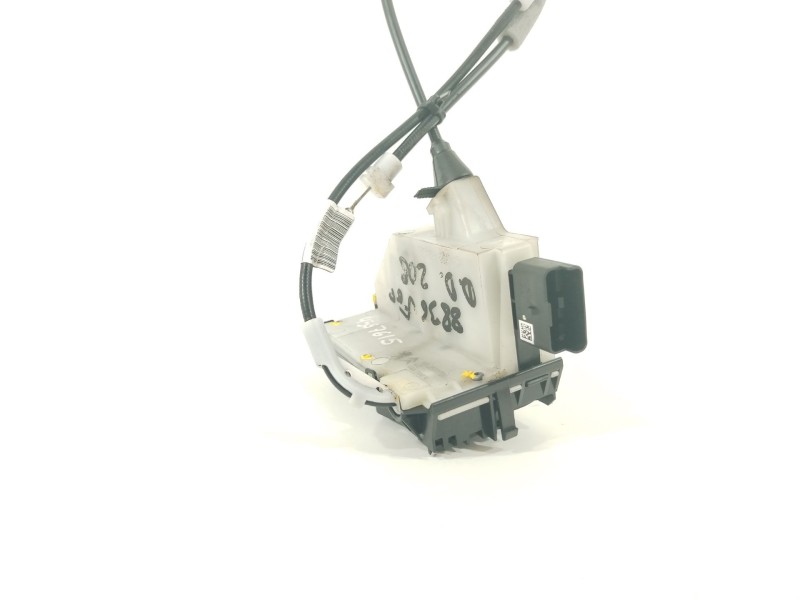 Recambio de cerradura puerta delantera derecha para peugeot 208 1.2 12v vti referencia OEM IAM 9812500780  