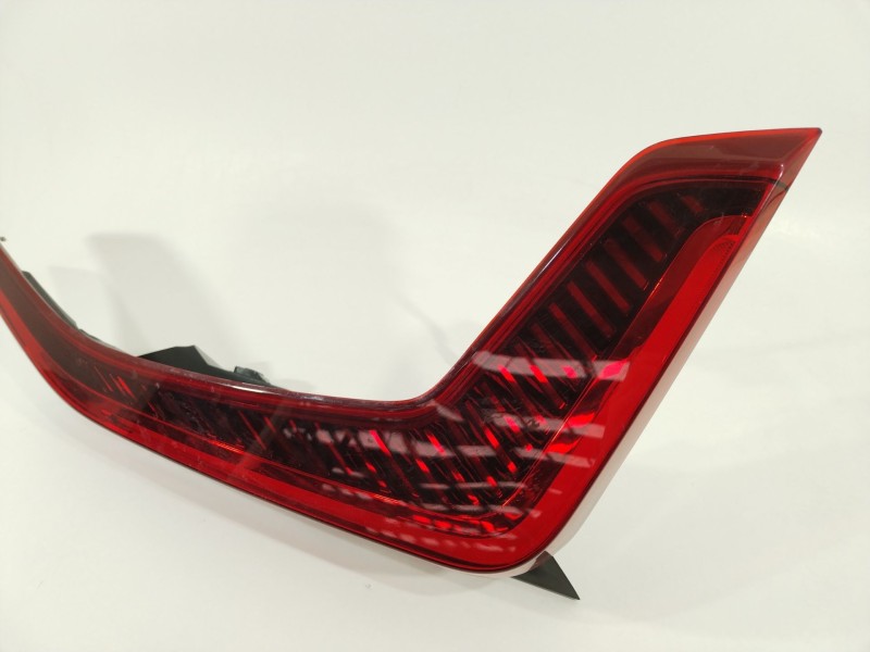 Recambio de piloto trasero derecho para kia niro (de) 1.6 gdi hybrid referencia OEM IAM 92402AT000  