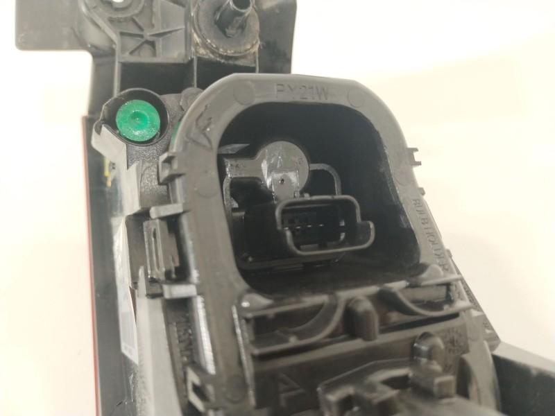 Recambio de piloto trasero izquierdo para renault clio iv (bh_) 0.9 tce 90 referencia OEM IAM 265553752R  