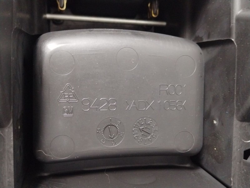 Recambio de consola central para opel ampera (r12) ev 150 referencia OEM IAM 22884525  