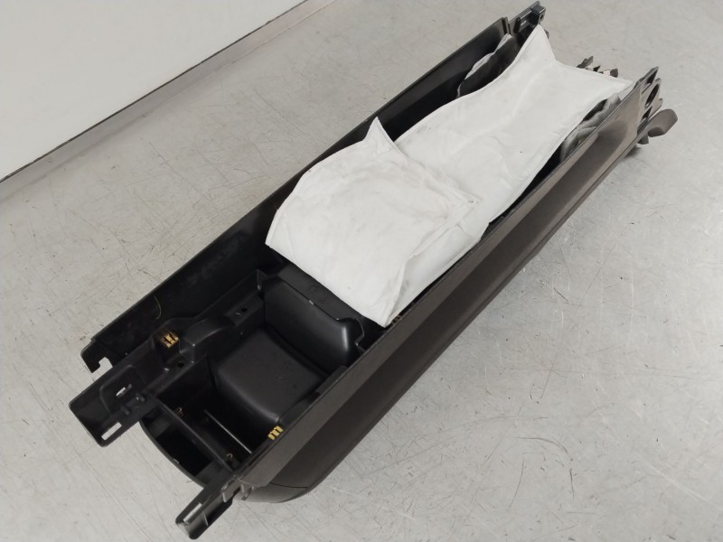 Recambio de consola central para opel ampera (r12) ev 150 referencia OEM IAM 22884525  