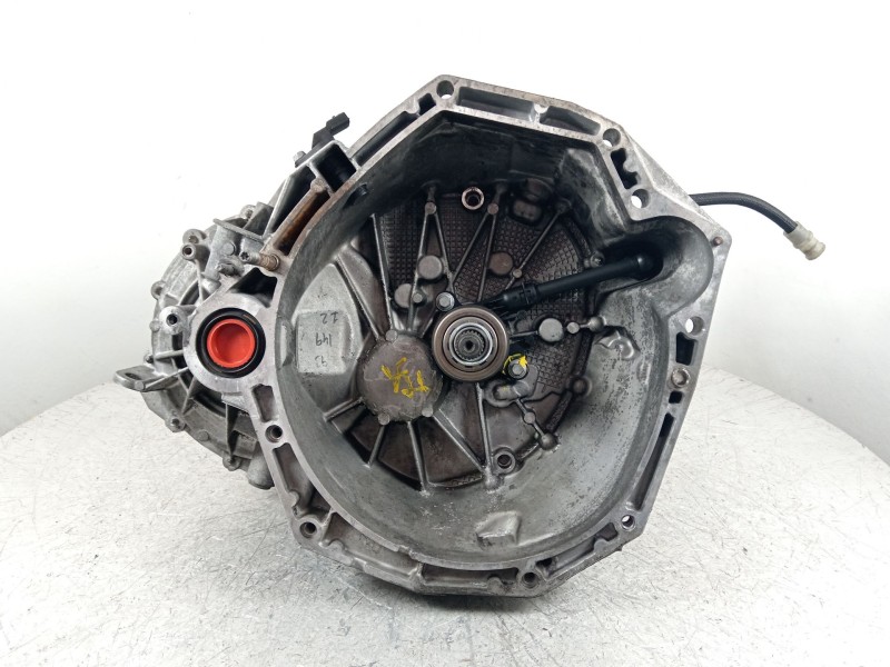 Recambio de caja cambios para renault megane iii berlina 5 p dynamique referencia OEM IAM TL4A045  