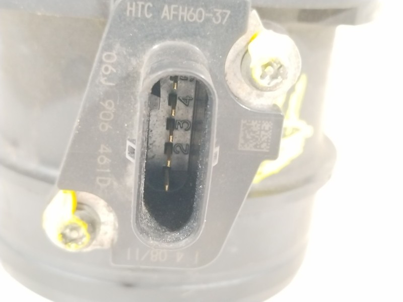 Recambio de caudalimetro para audi a4 ber. (b8) básico referencia OEM IAM 06J906461D  