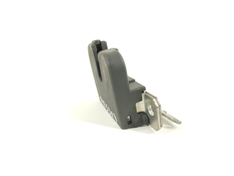 Recambio de cerradura maletero / porton para seat ibiza iii (6l1) 1.9 tdi referencia OEM IAM 6L6827505A  
