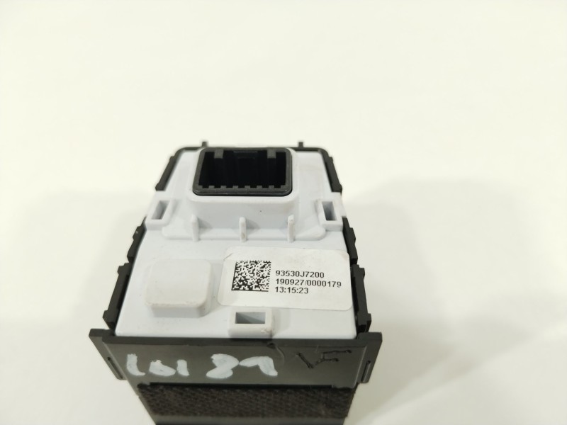 Recambio de mando retrovisor para kia ceed (cd) 1.6 crdi 115 eco-dynamics+ referencia OEM IAM 93530J7200  