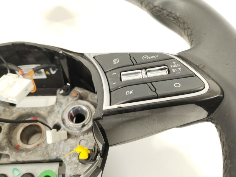 Recambio de volante para kia ceed (cd) 1.6 crdi 115 eco-dynamics+ referencia OEM IAM 56100J7470CEP  