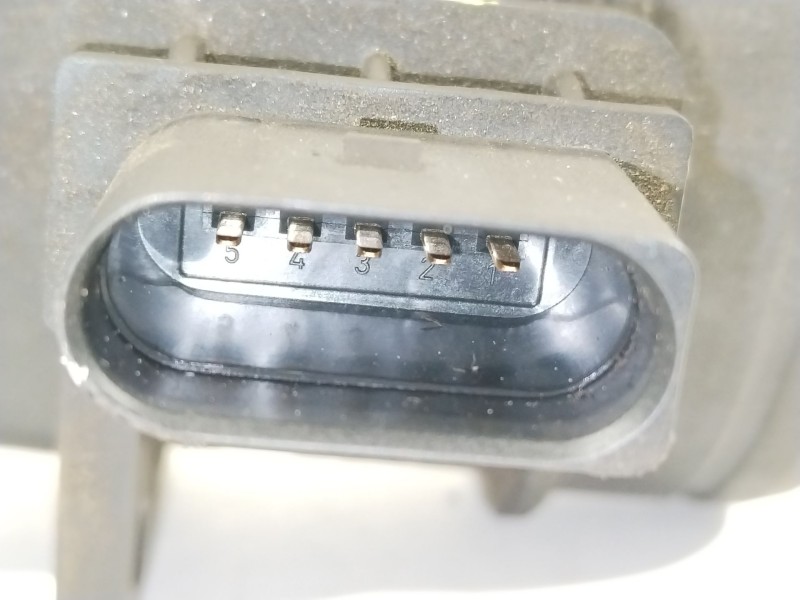 Recambio de caudalimetro para volkswagen passat b6 (3c2) 2.0 tdi referencia OEM IAM 03G906461C  0281002735