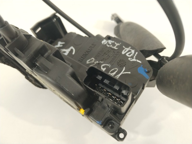 Recambio de cerradura puerta trasera izquierda para renault megane iii sport tourer dynamique referencia OEM IAM   