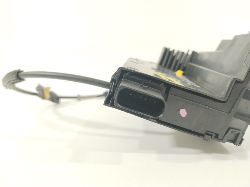 Recambio de cerradura puerta delantera izquierda para citroën c4 picasso intensive referencia OEM IAM 9805635580  