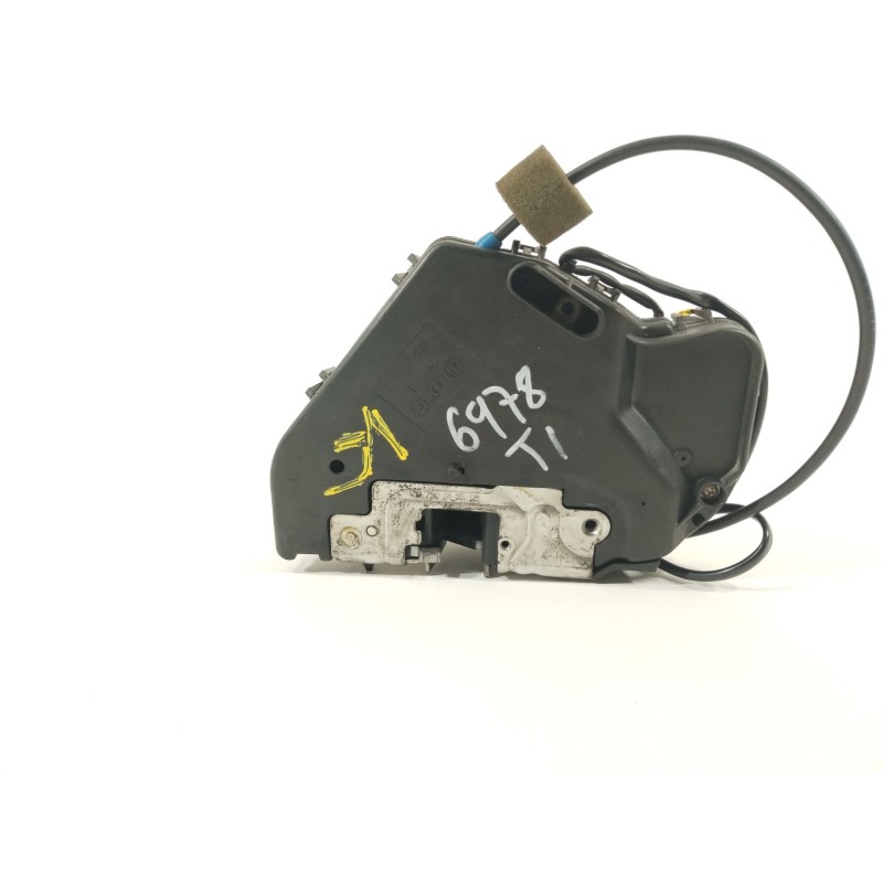 Recambio de cerradura puerta trasera izquierda para mercedes-benz clase cls (w219) 320 cdi (219.322) referencia OEM IAM 21973001