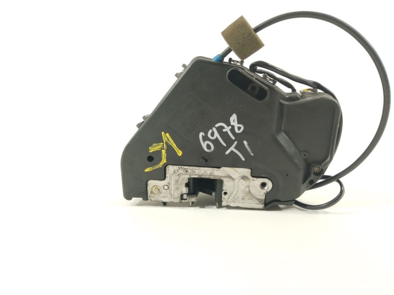 Recambio de cerradura puerta trasera izquierda para mercedes-benz clase cls (w219) 320 cdi (219.322) referencia OEM IAM 21973001