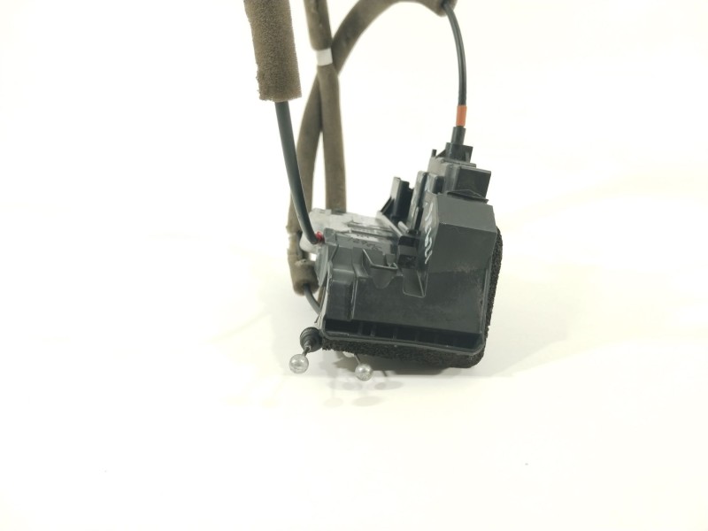 Recambio de cerradura puerta trasera izquierda para nissan qashqai (j11) 1.6 dci turbodiesel cat referencia OEM IAM 825014EA2A  