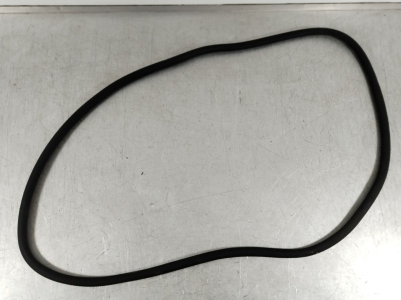 Recambio de gomas contorno puerta para porsche panamera diesel referencia OEM IAM 97053626602  