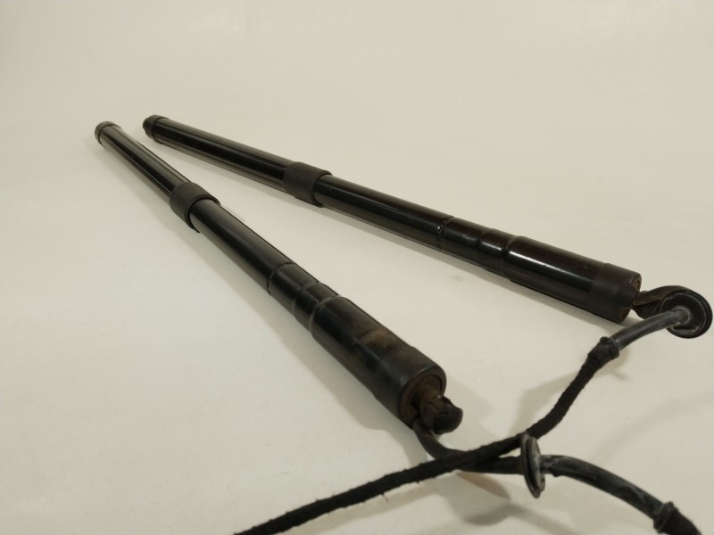 Recambio de amortiguadores maletero / porton para porsche panamera diesel referencia OEM IAM 97051257314 97051257316 92711204