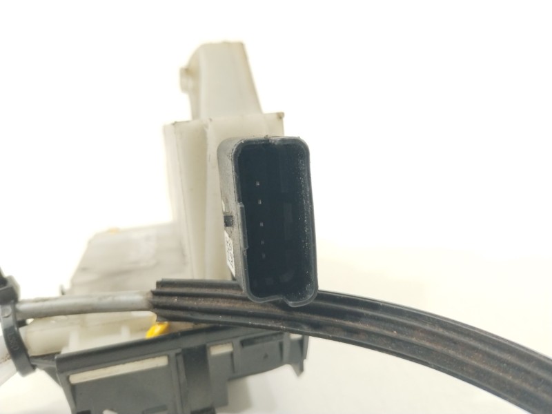 Recambio de cerradura puerta trasera derecha para citroën ds4 1.6 blue-hdi fap referencia OEM IAM 9685353480  