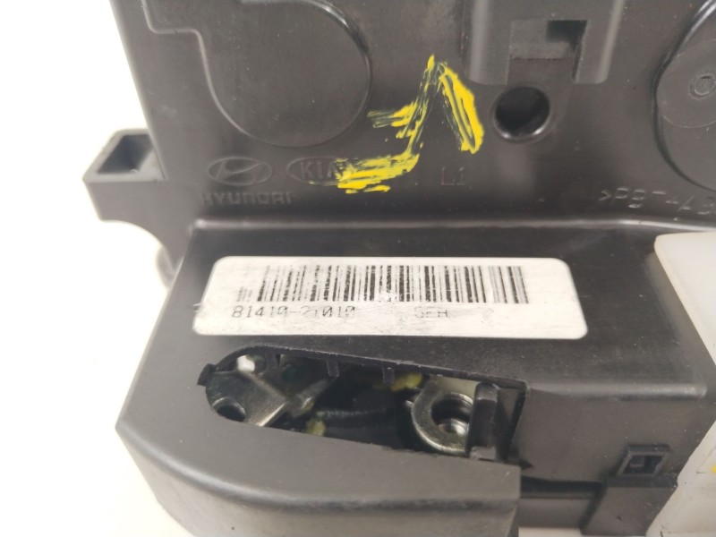 Recambio de cerradura puerta trasera izquierda para hyundai ix35 classic 2wd referencia OEM IAM 814102Y010  