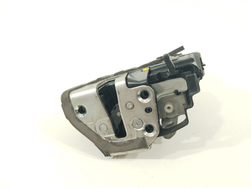 Recambio de cerradura puerta trasera izquierda para toyota verso active referencia OEM IAM 690600F030  