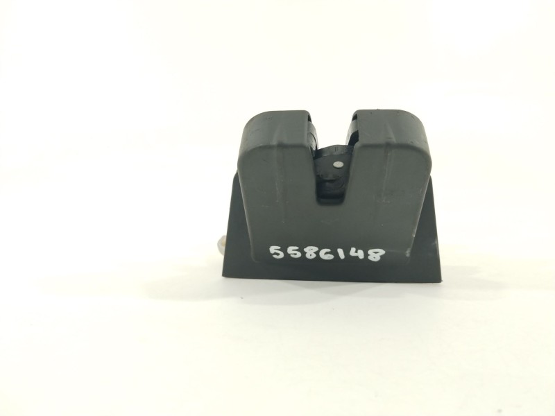 Recambio de cerradura maletero / porton para seat leon st (5f8) style referencia OEM IAM 5E0827505A  