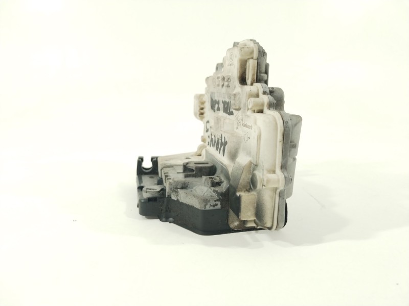 Recambio de cerradura puerta trasera izquierda para volkswagen passat variant (365) r-line bluemotion referencia OEM IAM 3C48390