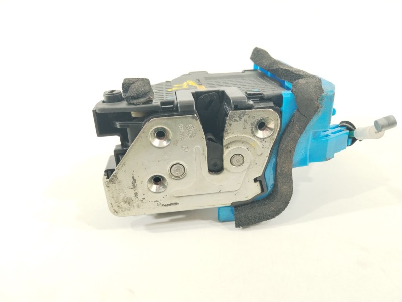 Recambio de cerradura puerta trasera derecha para hyundai i30 (gd) 1.4 cat referencia OEM IAM 81420A6000  