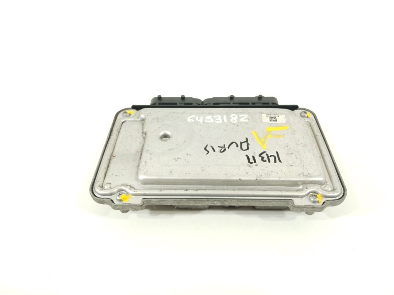 Recambio de centralita motor uce para toyota auris (_e15_) 1.4 (zze150_) referencia OEM IAM 8966102E90  0261201209