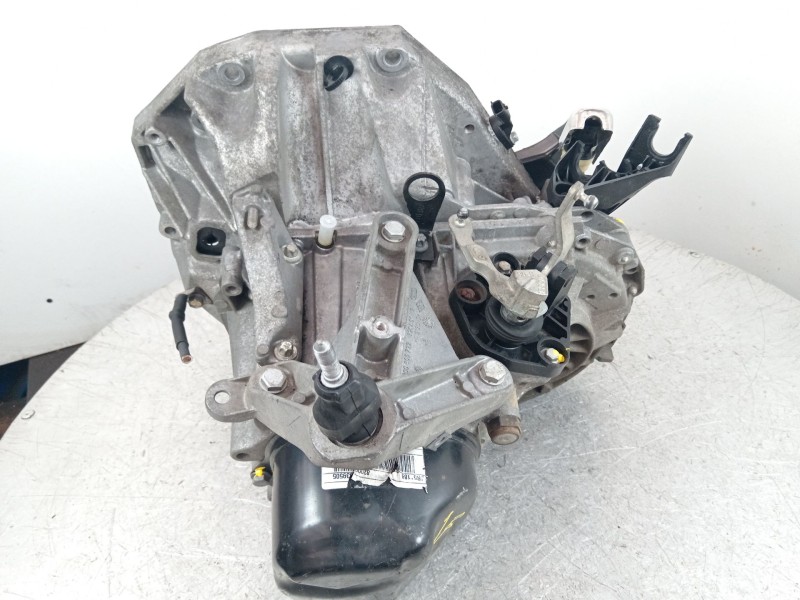 Recambio de caja cambios para dacia duster ambiance 4x2 referencia OEM IAM JR5189  