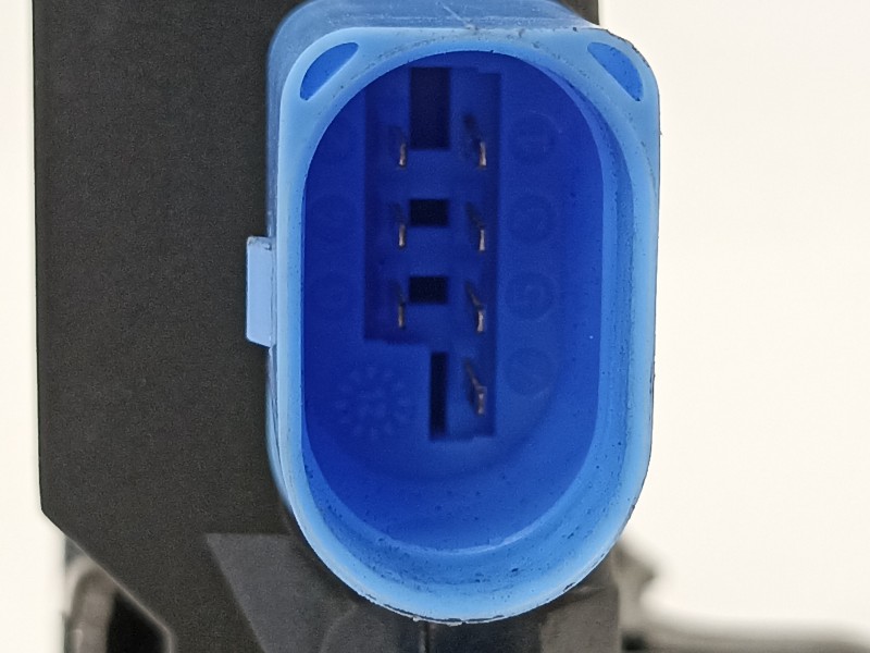 Recambio de cerradura puerta trasera izquierda para skoda octavia berlina (1z3) family referencia OEM IAM 7L0839015D  