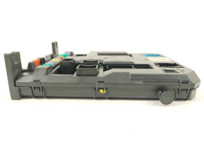 Recambio de caja reles / fusibles para citroën c3 collection referencia OEM IAM 9666952280  