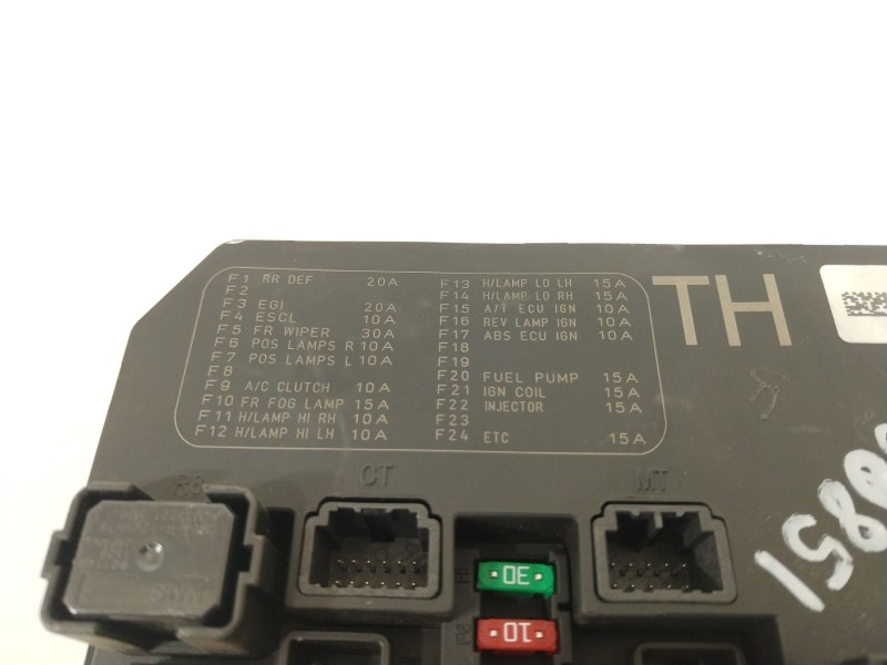 Recambio de caja reles / fusibles para nissan juke (f15) 1.5 dci referencia OEM IAM 284B71TX2A 3011040160 50Y311F04
