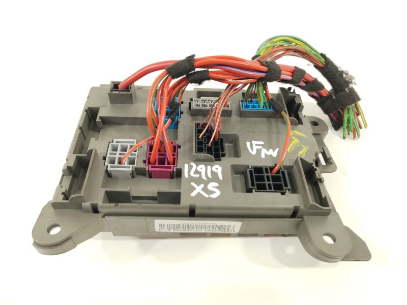 Recambio de caja reles / fusibles para bmw x5 (e70) 3.0d referencia OEM IAM 518954020A 0074011693168703 6931687036114
