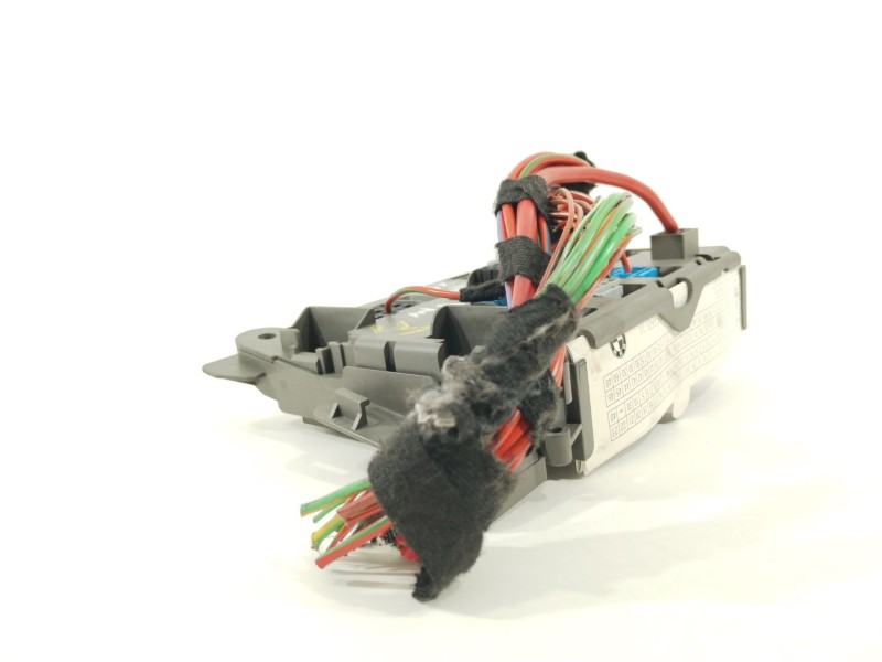 Recambio de caja reles / fusibles para bmw x5 (e70) 3.0d referencia OEM IAM 518954020A 0074011693168703 6931687036114