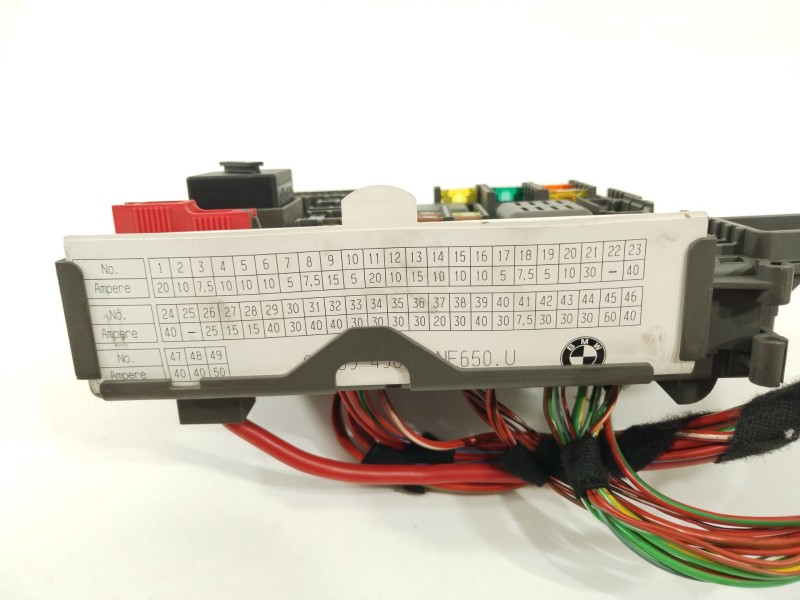 Recambio de caja reles / fusibles para bmw x5 (e70) 3.0d referencia OEM IAM 518954020A 0074011693168703 6931687036114