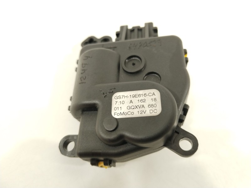 Recambio de motor apertura trampillas climatizador para ford focus st-line referencia OEM IAM GS7H19E616CA  2168018