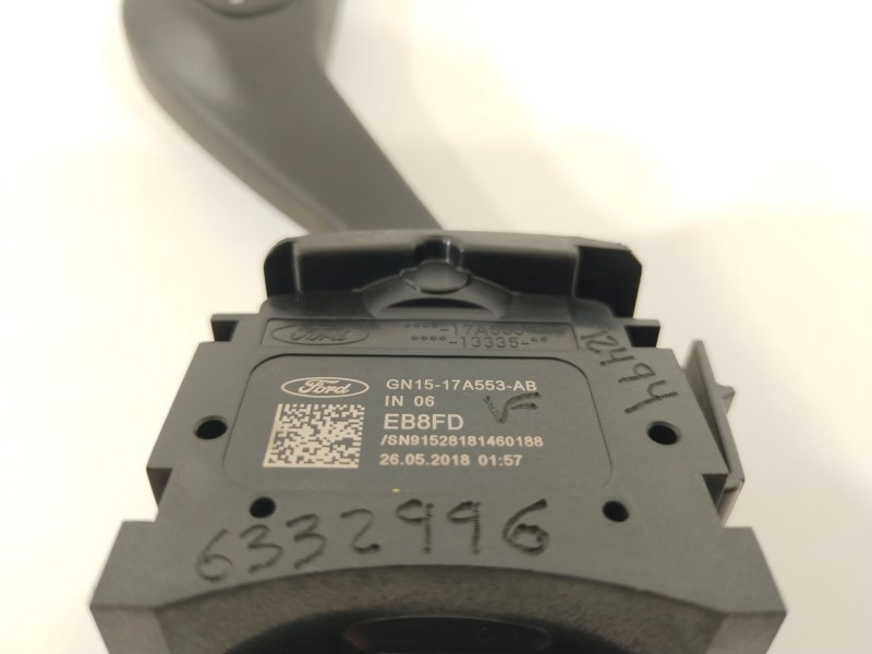 Recambio de mando limpia para ford focus st-line referencia OEM IAM GN1517A553AB  2101020