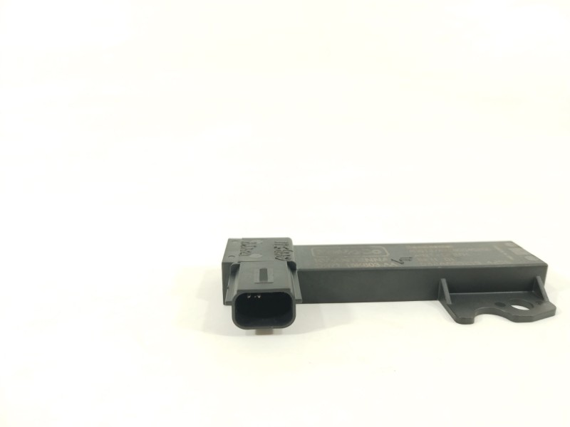 Recambio de antena para ford focus st-line referencia OEM IAM DS7T15K603AA  