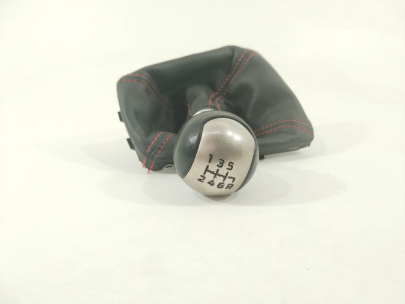 Recambio de pomo palanca cambio para ford focus st-line referencia OEM IAM H1BJ7217EC  2271615