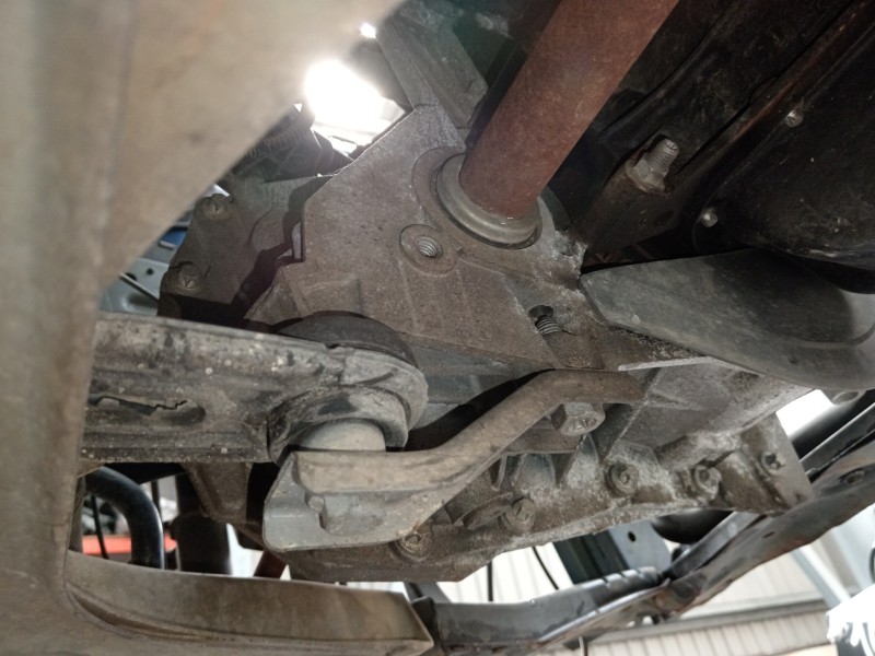 Recambio de caja cambios para renault clio iii exception referencia OEM IAM JH3176  