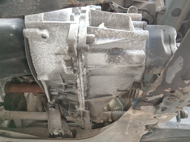Recambio de caja cambios para renault clio iii exception referencia OEM IAM JH3176  
