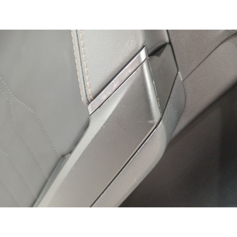 Recambio de guarnecido puerta trasera izquierda para cupra leon (kl1, ku1, kug) 1.5 etsi referencia OEM IAM 5FA868073  