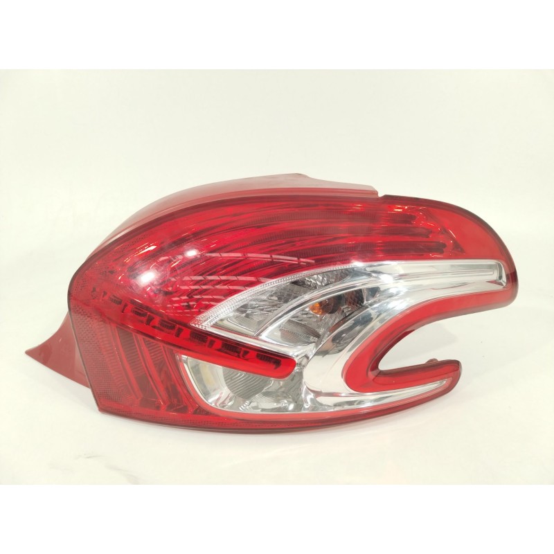 Recambio de piloto trasero derecho para peugeot 208 i (ca_, cc_) 1.2 vti 82 referencia OEM IAM 9672628380  