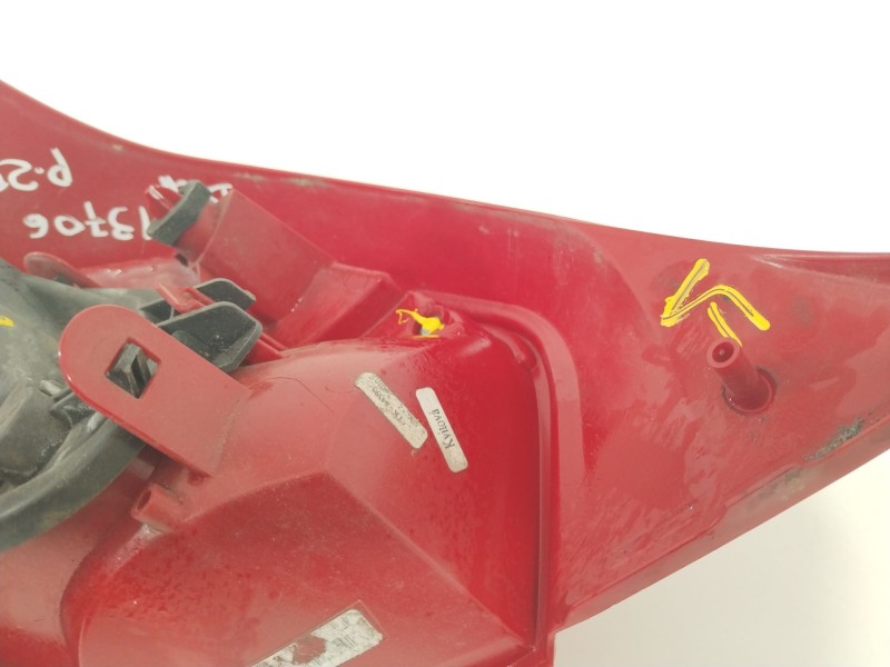 Recambio de piloto trasero derecho para peugeot 208 i (ca_, cc_) 1.2 vti 82 referencia OEM IAM 9672628380  