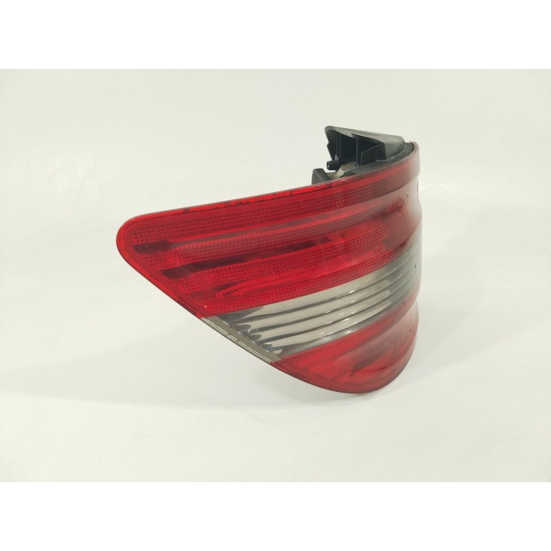 Recambio de piloto trasero izquierdo para mercedes-benz clase b (w245) 200 cdi (245.208) referencia OEM IAM A1698202364  