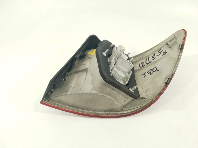 Recambio de piloto trasero izquierdo para mercedes-benz clase b (w245) 200 cdi (245.208) referencia OEM IAM A1698202364  