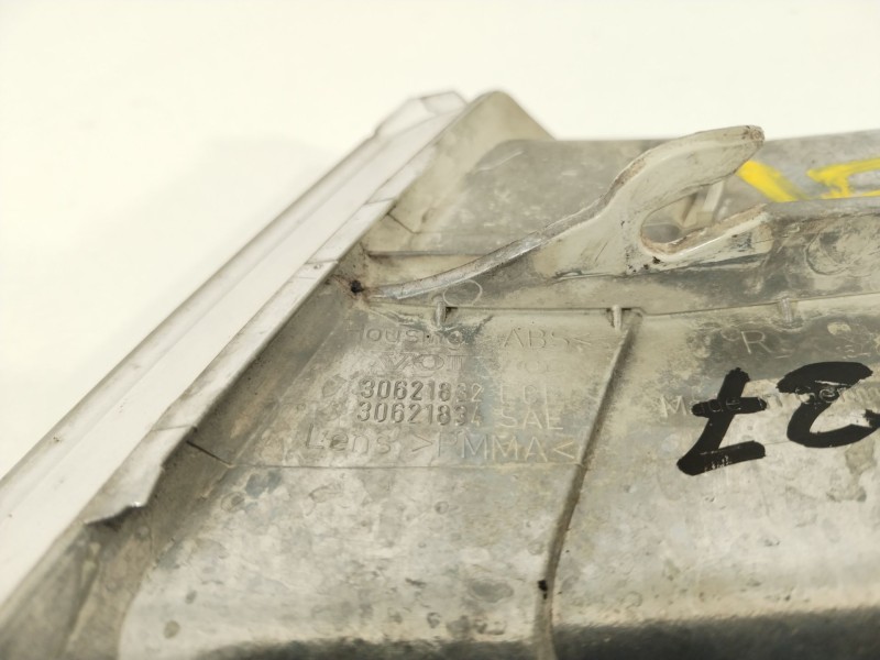 Recambio de piloto delantero derecho para volvo s40 i (644) 1.9 di referencia OEM IAM 30621832  30621834