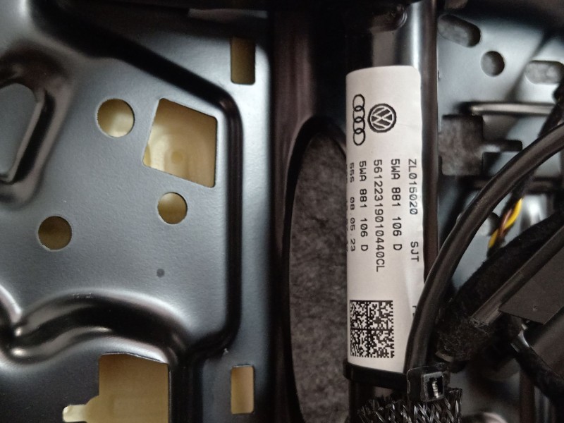 Recambio de asiento delantero derecho para cupra leon (kl1, ku1, kug) 1.5 etsi referencia OEM IAM 5wa881106  