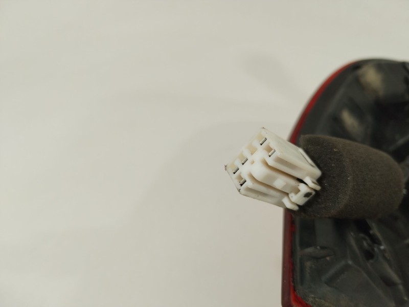 Recambio de piloto trasero derecho para kia rio basic referencia OEM IAM 924021W2R  924021W210