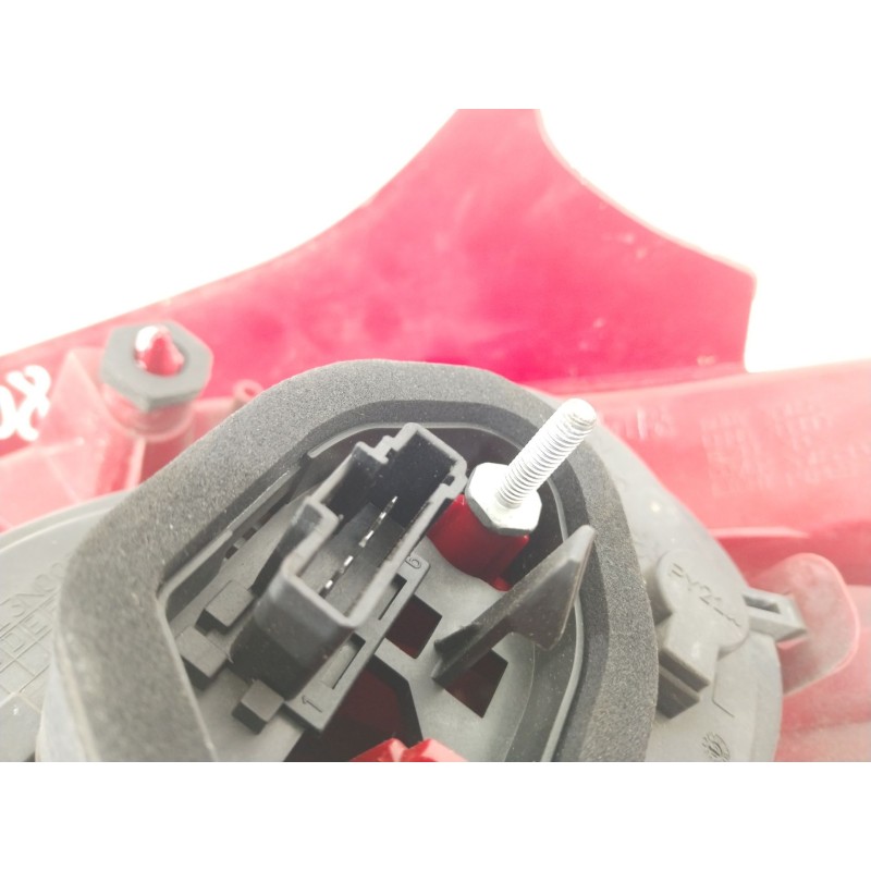 Recambio de piloto trasero izquierdo para peugeot 208 i (ca_, cc_) 1.2 vti 82 referencia OEM IAM 9672628280  