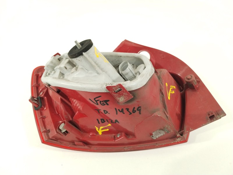 Recambio de piloto trasero derecho para seat ibiza iv (6j5, 6p1) 1.6 tdi referencia OEM IAM 6J4945096C  