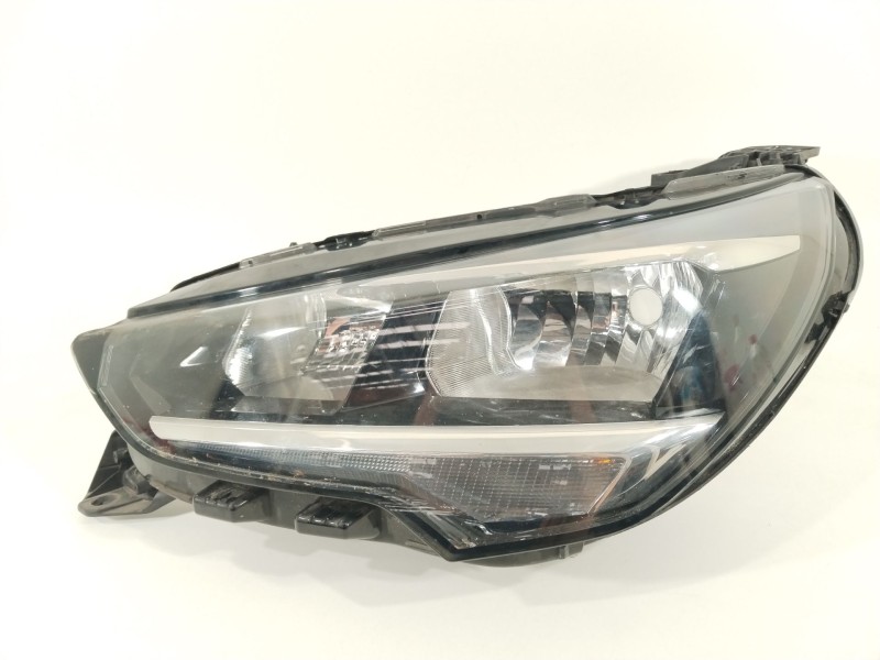 Recambio de faro izquierdo para opel corsa f (p2jo) 1.5 (68) referencia OEM IAM 9829465580  