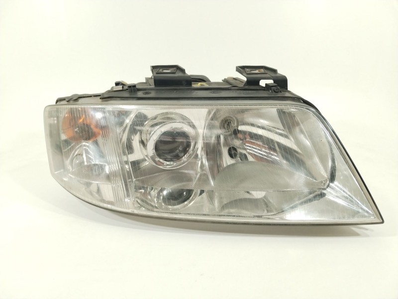 Recambio de faro derecho para audi a6 c5 avant (4b5, 4b6) 2.5 tdi referencia OEM IAM 4B0941030K   Recambio de faro derecho para audi a6 c5 avant (4b5, 4b6) 2.5 tdi referencia OEM IAM 4B0941030K